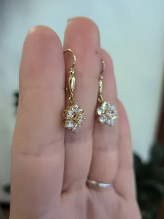 Pendientes Oro Flor Circonitas Largos