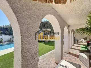 Chalet en venta en Empuriabrava en Castelló d´Empúries
