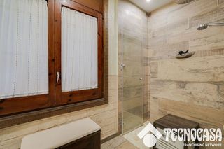 Chalet en venta en Torrelles de Llobregat