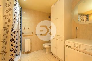 Piso en venta en El Castell-Poble Vell en Castelldefels