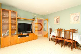 Piso en venta en El Castell-Poble Vell en Castelldefels