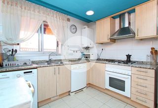 Piso en venta en El Castell-Poble Vell en Castelldefels