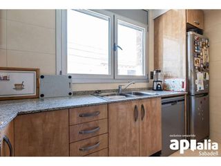 Casa adosada en venta en Centre - Eixample – Can Llobet – Can Serra en Barbera del Vallès