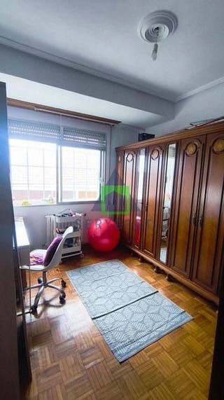 Chalet en venta en Universidad en Ourense