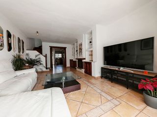 Casa pareada en venta en El Faro de Calaburra - Chaparral en Mijas