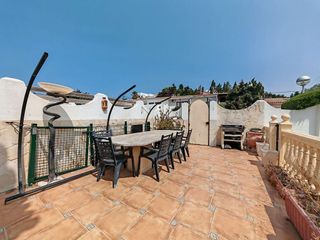 Casa pareada en venta en El Faro de Calaburra - Chaparral en Mijas