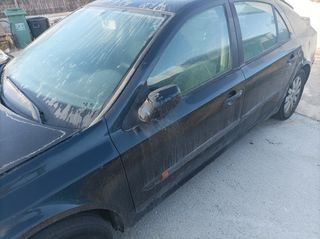 Despiece Renault Laguna 1.9 dci 2005
