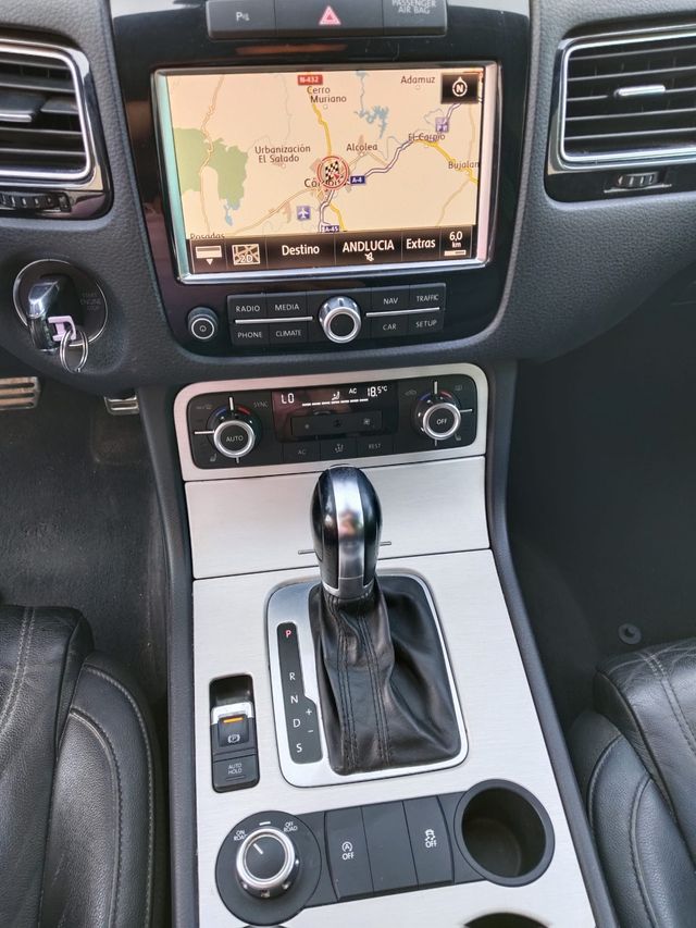 Volkswagen Touareg 2012