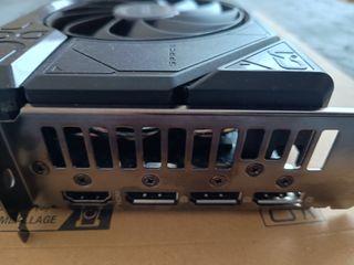 ASUS DUAL RX 7800 XT Tarjeta Gráfica