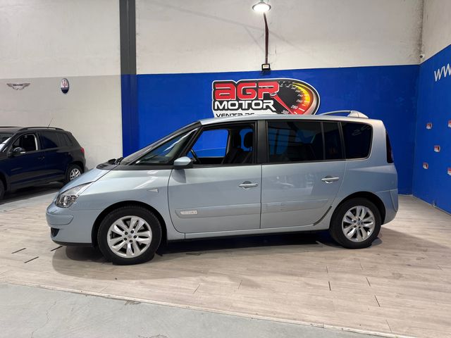 Renault Espace 2.2 dci