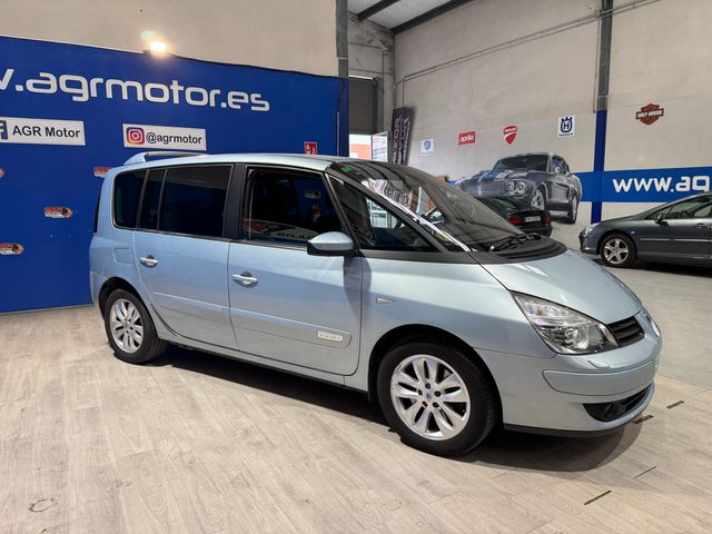 Renault Espace 2.2 dci