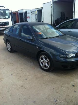 FARO DEL. DCHO SEAT TOLEDO (1M2)(03.1999->) 1.9 TDI