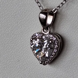 Colgante Corazón Plata y Moissanita