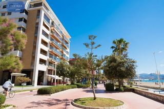 Piso en venta en Parque Mediterráneo - Santa Paula en Málaga