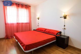 Piso en venta en Parque Mediterráneo - Santa Paula en Málaga