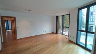 Piso en venta en Valdenoja - La Pereda en Santander