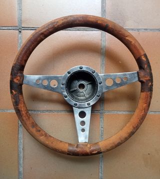 Volante Motolita antiguo