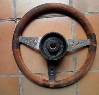 Volante Motolita antiguo