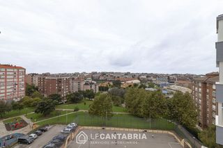 Piso en venta en General Dávila en Santander