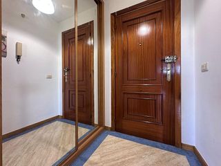 Piso en venta en Residencia - Abella en Lugo