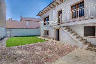 Casa adosada en venta en L'Eixample en Sant Feliu de Guíxols
