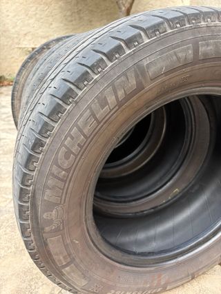 Neumáticos Michelin 225/65 R16C Furgoneta