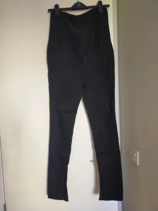 Pantalón premamá negro + pijama regalo
