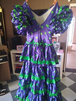 Traje Flamenca Morado y Verde Lunares