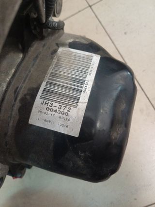 Caja de cambios renault Nissan Dacia 304010192R
