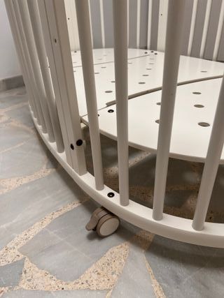 Cuna y parque Bebe Stokke Sleepi V3 2 alturas