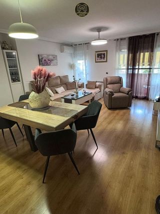 Piso en venta en Renfe - Bulevar 1º y 2º Fase en Jaén