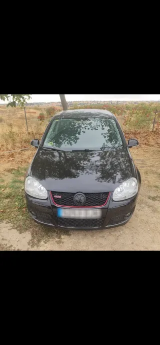 Volkswagen Golf 2003