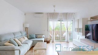 Piso en venta en Centre - Eixample – Can Llobet – Can Serra en Barbera del Vallès
