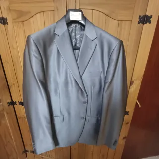 Traje Chaqueta Gris Talla 56