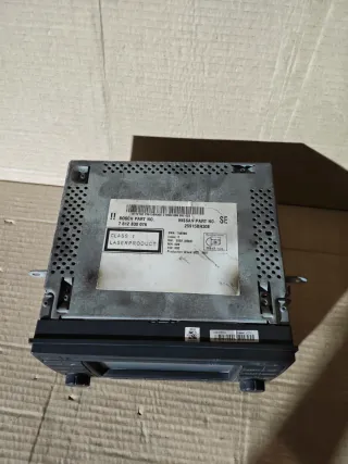 Radio CD NISSAN QASHQAI J10 25915BH30E