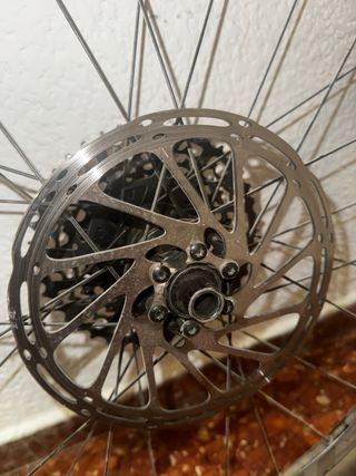 Ruedas Easton 27,5 discos, cassette 11 y cubiertas