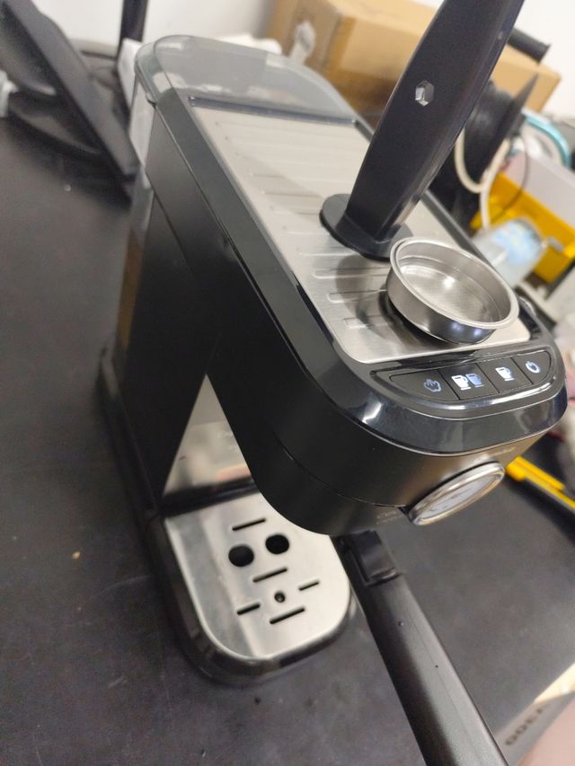 Cafetera Cecotec Cafelizzia Cumbia Negra