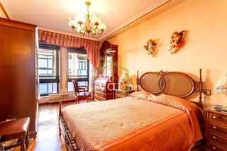 Piso en venta en Zona Teatro Campoamor en Oviedo