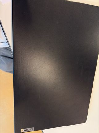 Portátil Lenovo V15 G2 Negro