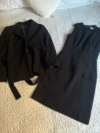 Traje Azafata Chaqueta y Vestido azul marino 