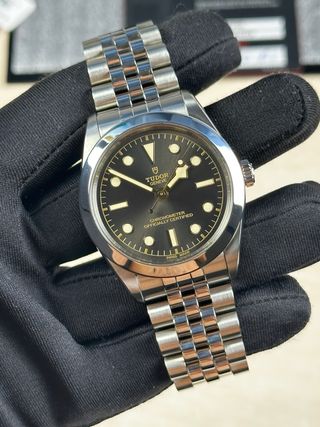 Tudor Black Bay
