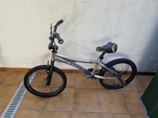 Bicicleta BMX Monty Free 301