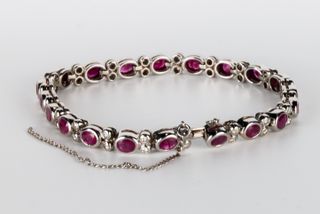 Pulsera Oro Blanco Rubíes y Diamantes