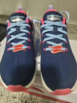 Zapatillas Skechers Arch Fit Azul y Rosa