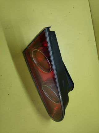PILOTO TRASERO IZQUIERDO PORTON SEAT IBIZA 6L