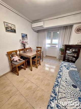 Piso en venta en Avenida de la Paz en Xirivella