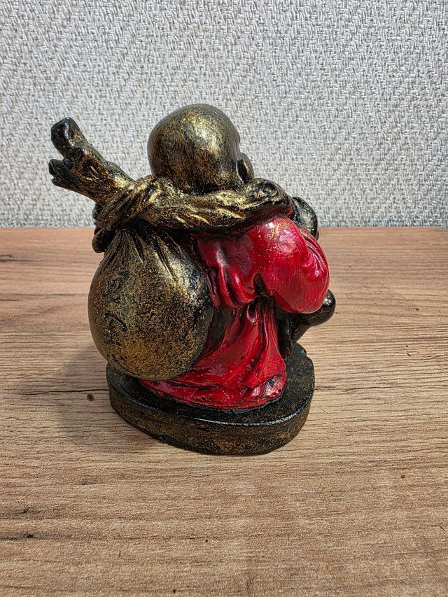 Porta Incienso Buda Hotei Feliz Dorado y Rojo