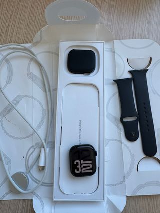 Apple Watch 10 42mm 100% CEL 