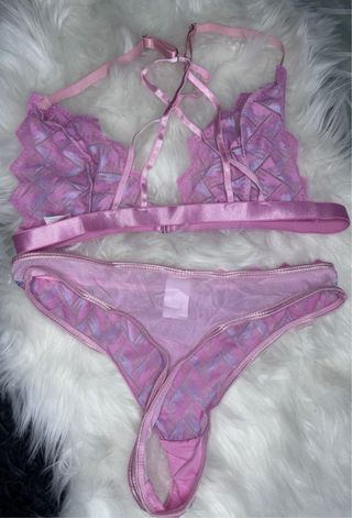 Conjunto lencería rosa talla M