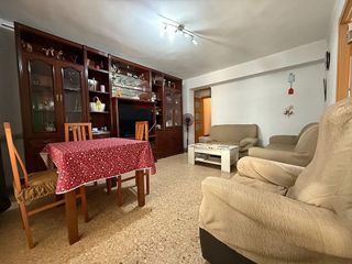 Piso en venta en El Río en Mislata